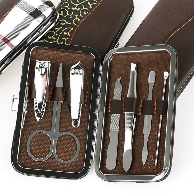 7-Piece Manicure / Pedicure Set in a Compact Case