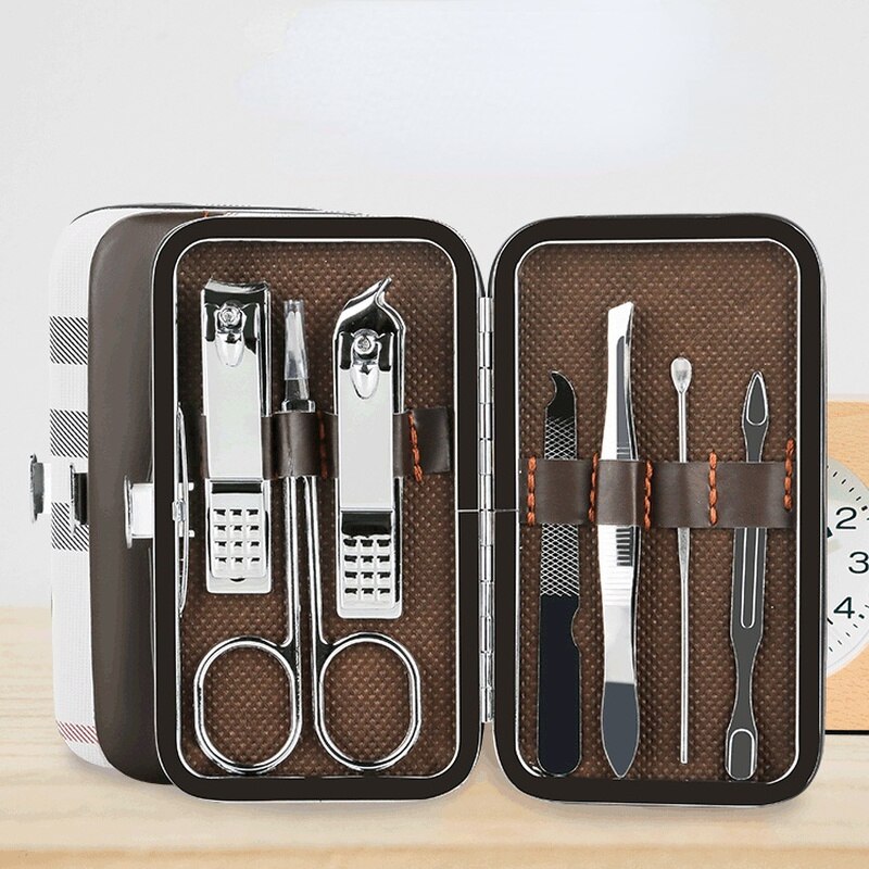 7-Piece Manicure / Pedicure Set in a Compact Case